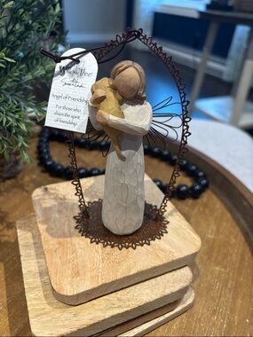 Willow Tree “Angel of Friendship” Figurine